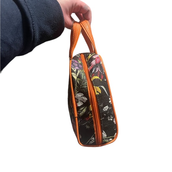 NWOT Kenneth Cole Reaction Floral Cosmetic Bag - Picture 7 of 10